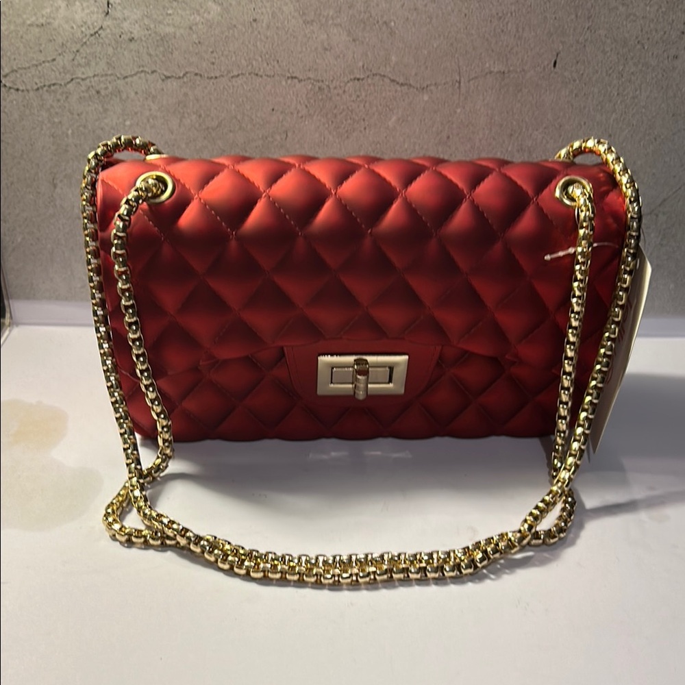 Elegant Red Quilted Chain Jelly Bag